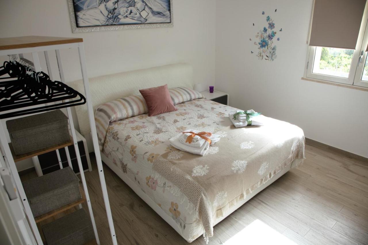 Ferienwohnung Il Tramonto Capaci Exterior foto